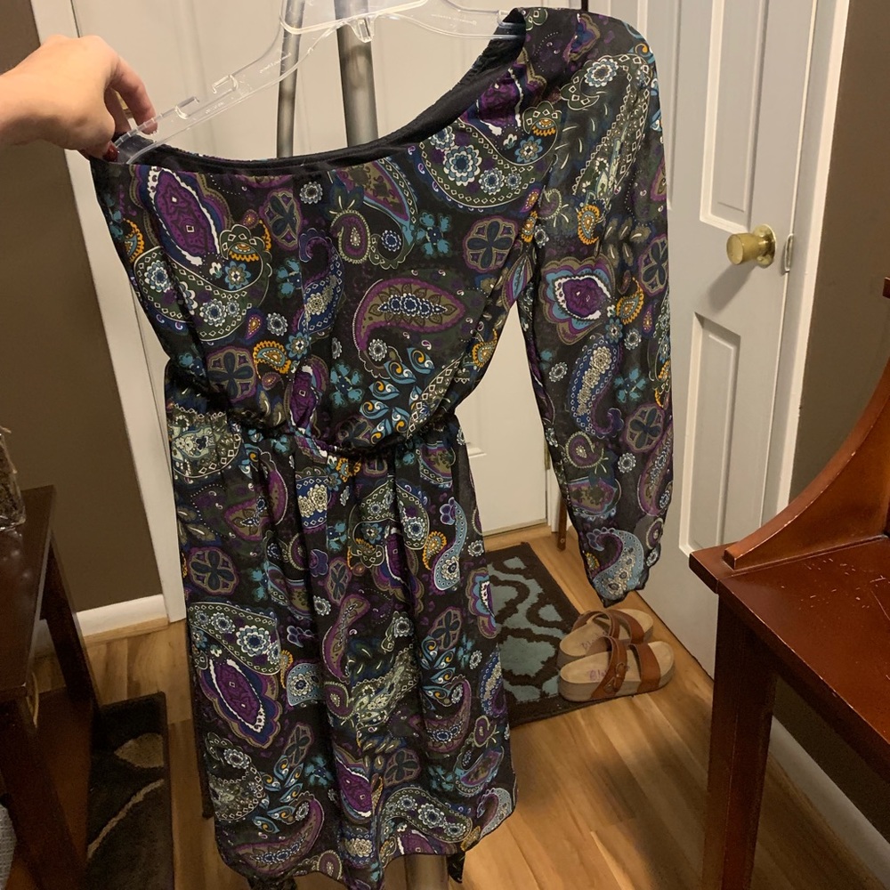 Women’s dress